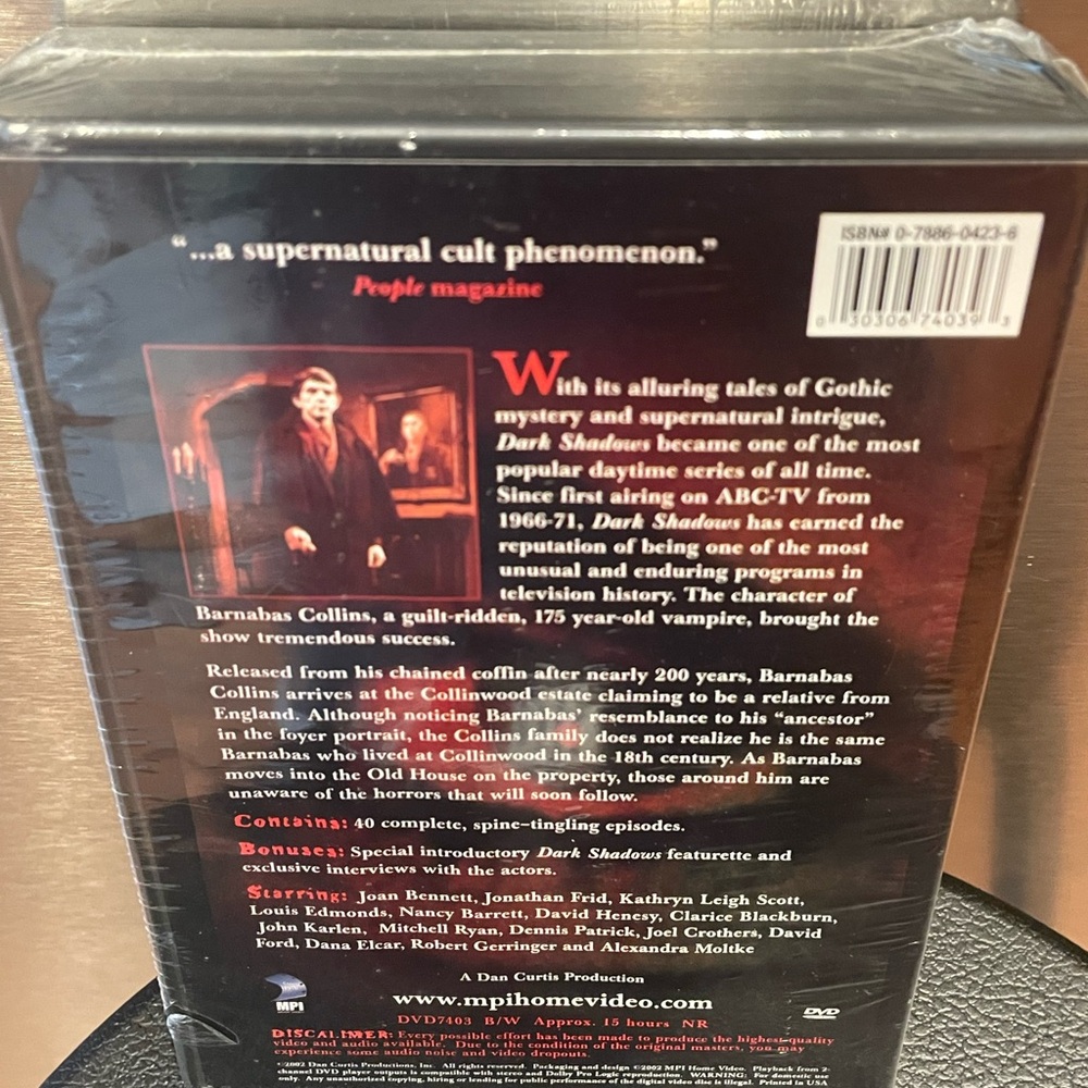 Dark Shadows DVD Collection 1 Still Sealed - Picture 4 of 4